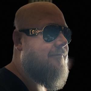 Meet your Posher, Bernie